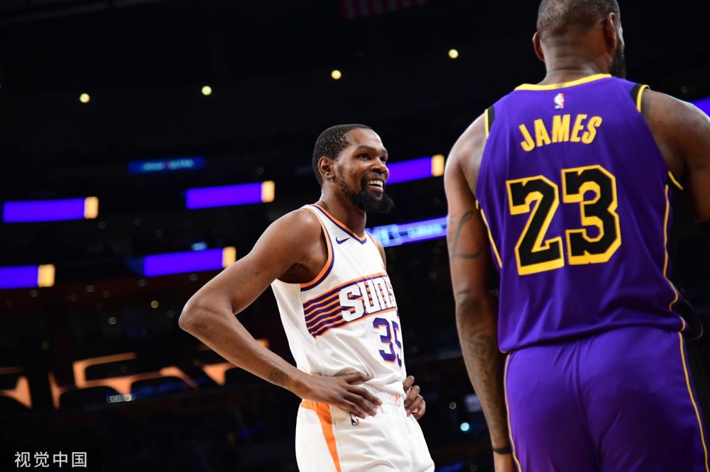 它通常由长 它通常由长